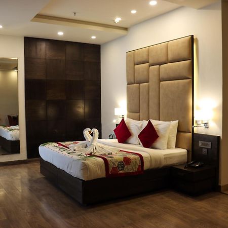 Rosetum Kasauli Hotel Екстериор снимка