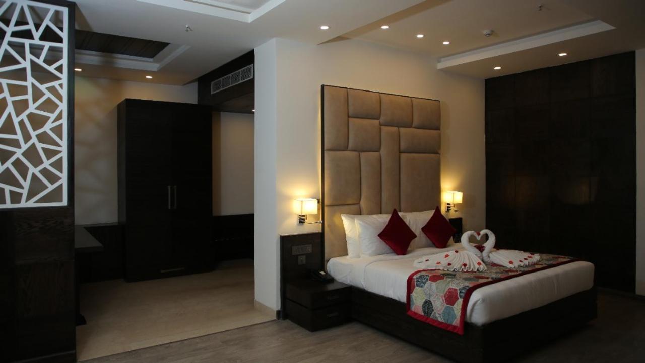 Rosetum Kasauli Hotel Екстериор снимка