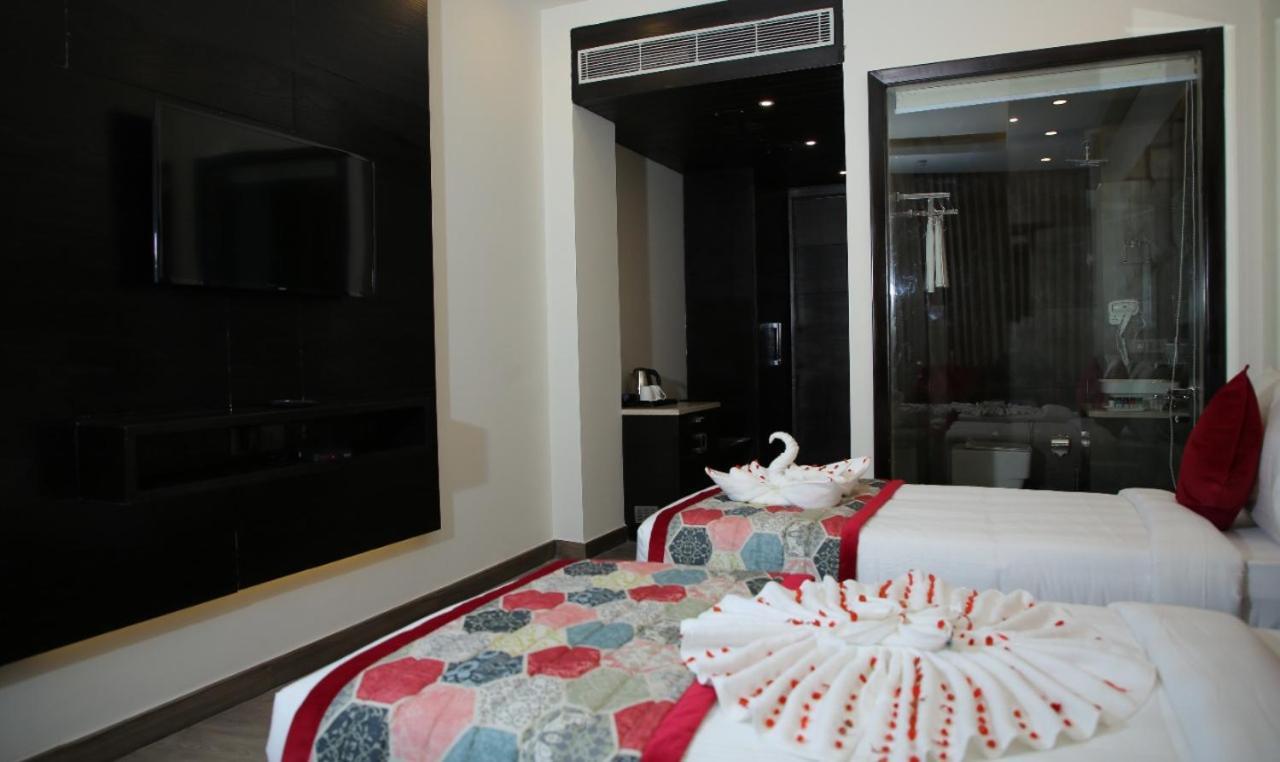 Rosetum Kasauli Hotel Екстериор снимка
